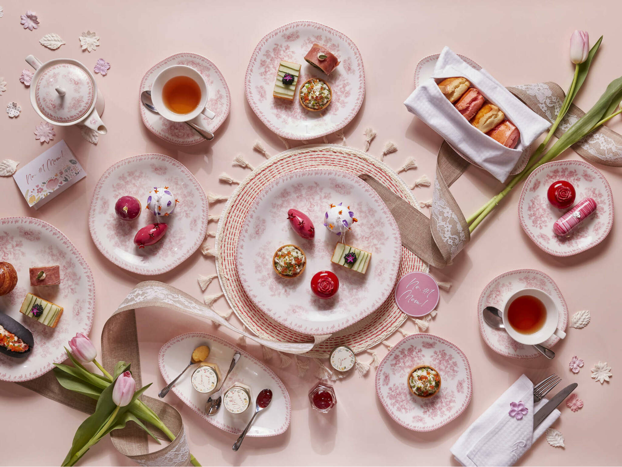 Very demure very mindful things to do in Singapore - afternoon tea