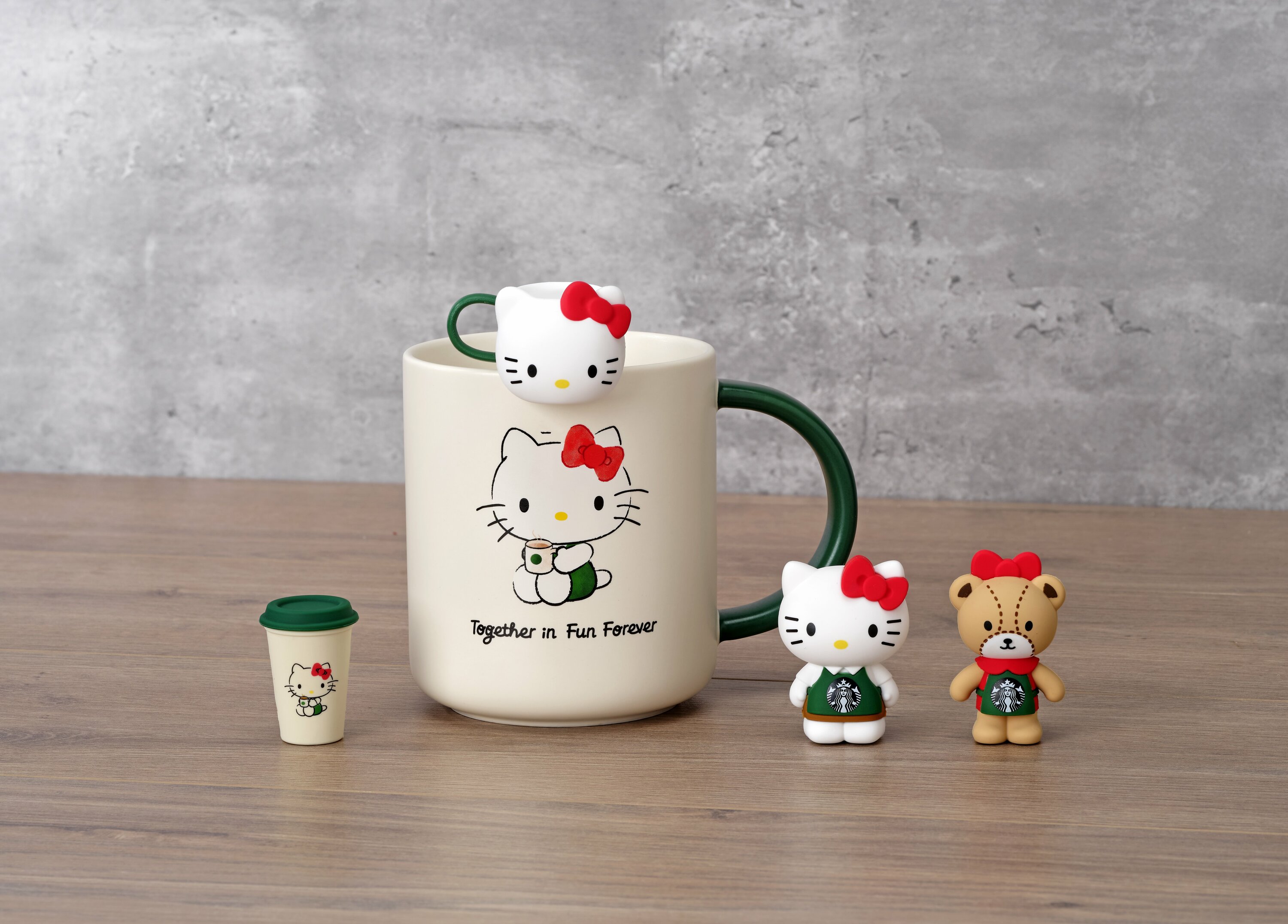 Hello Kitty X Starbucks Singapore
