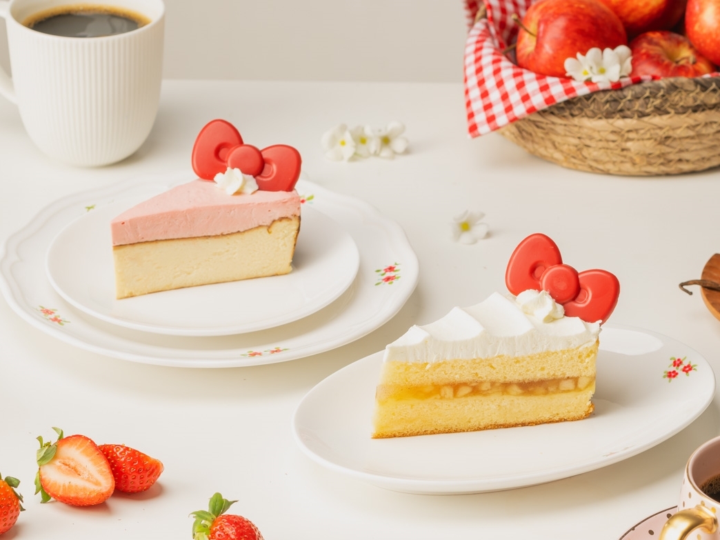 Starbucks Hello Kitty cakes Singapore