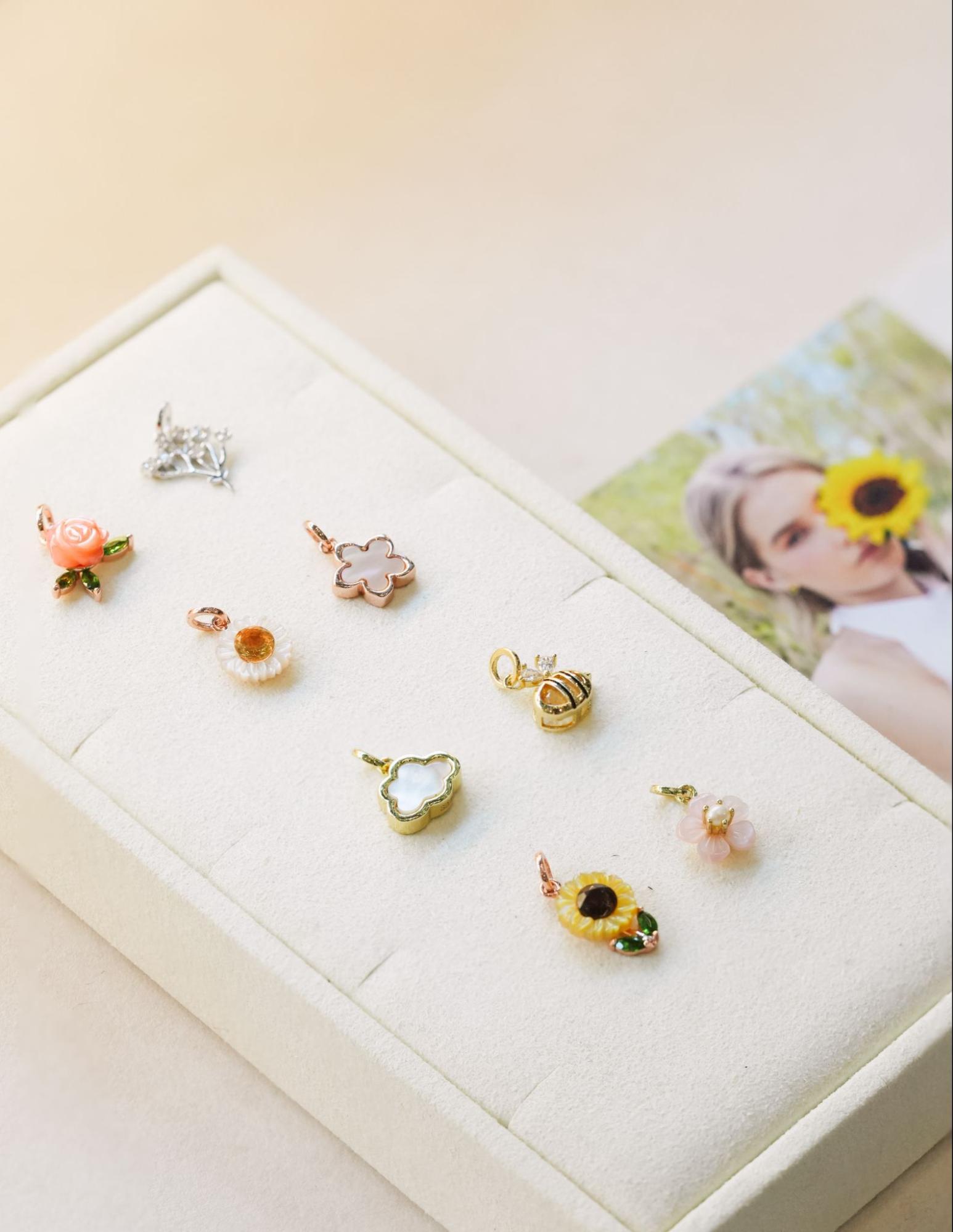 Mondays Made Singapore jewellery store