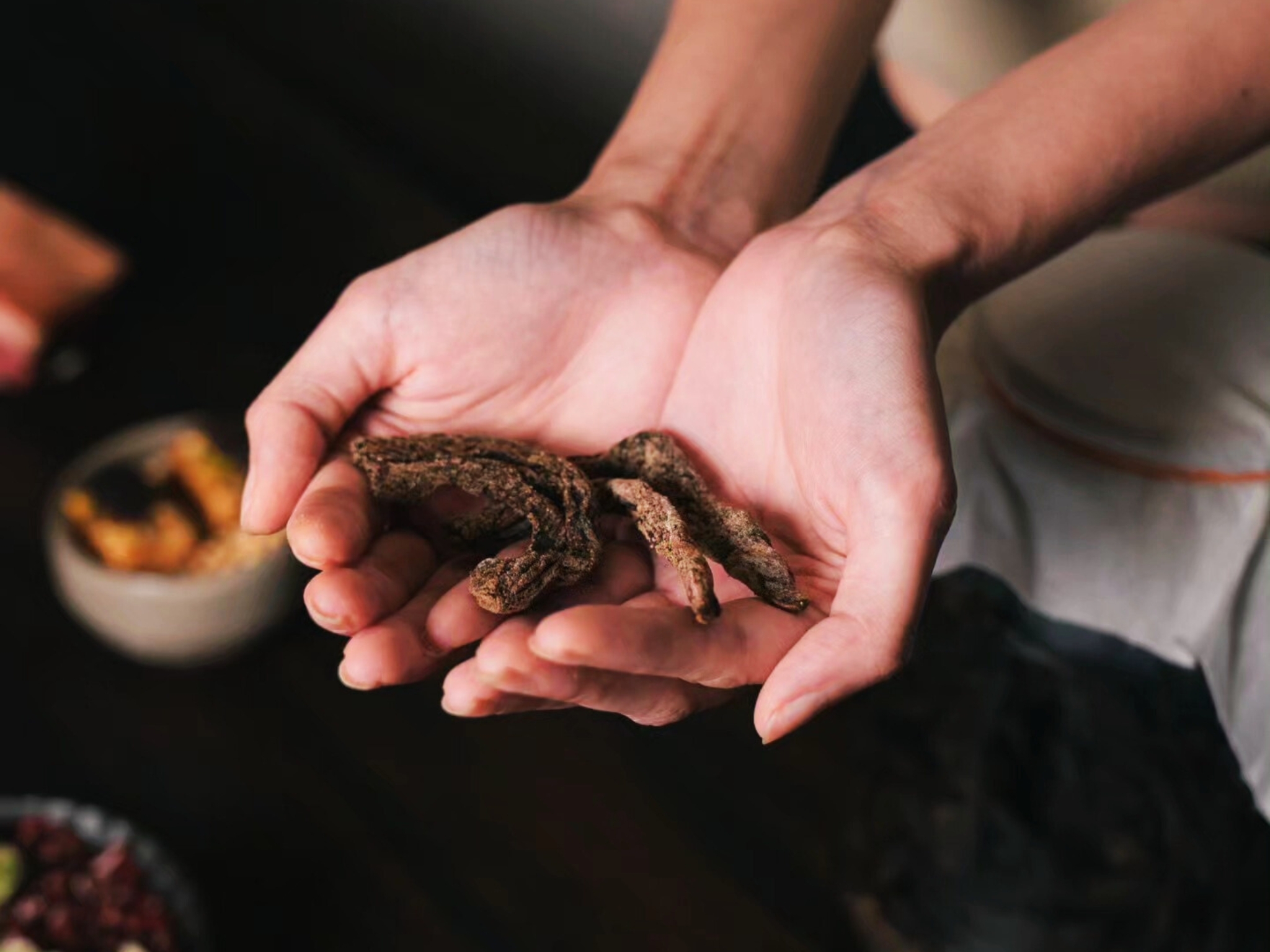 Iru Den 