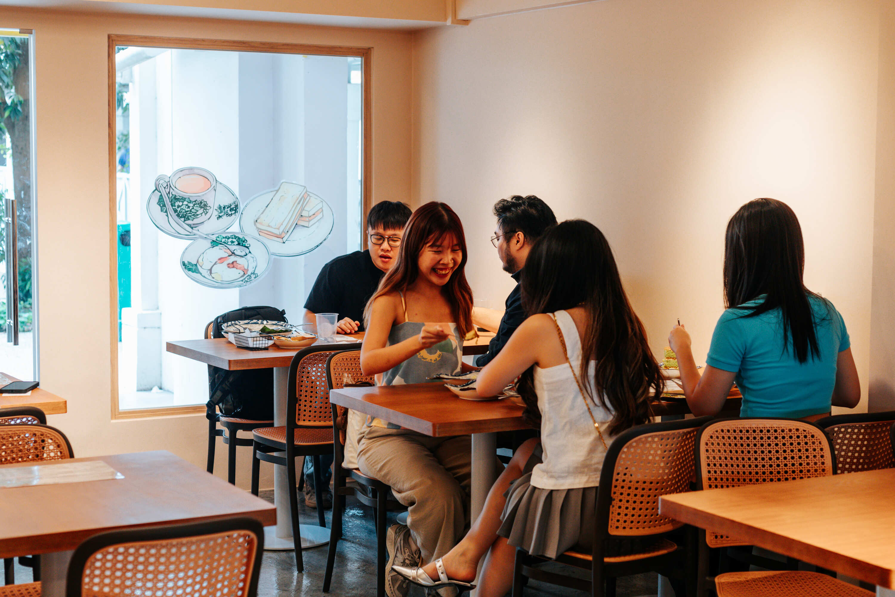 Tina's Café