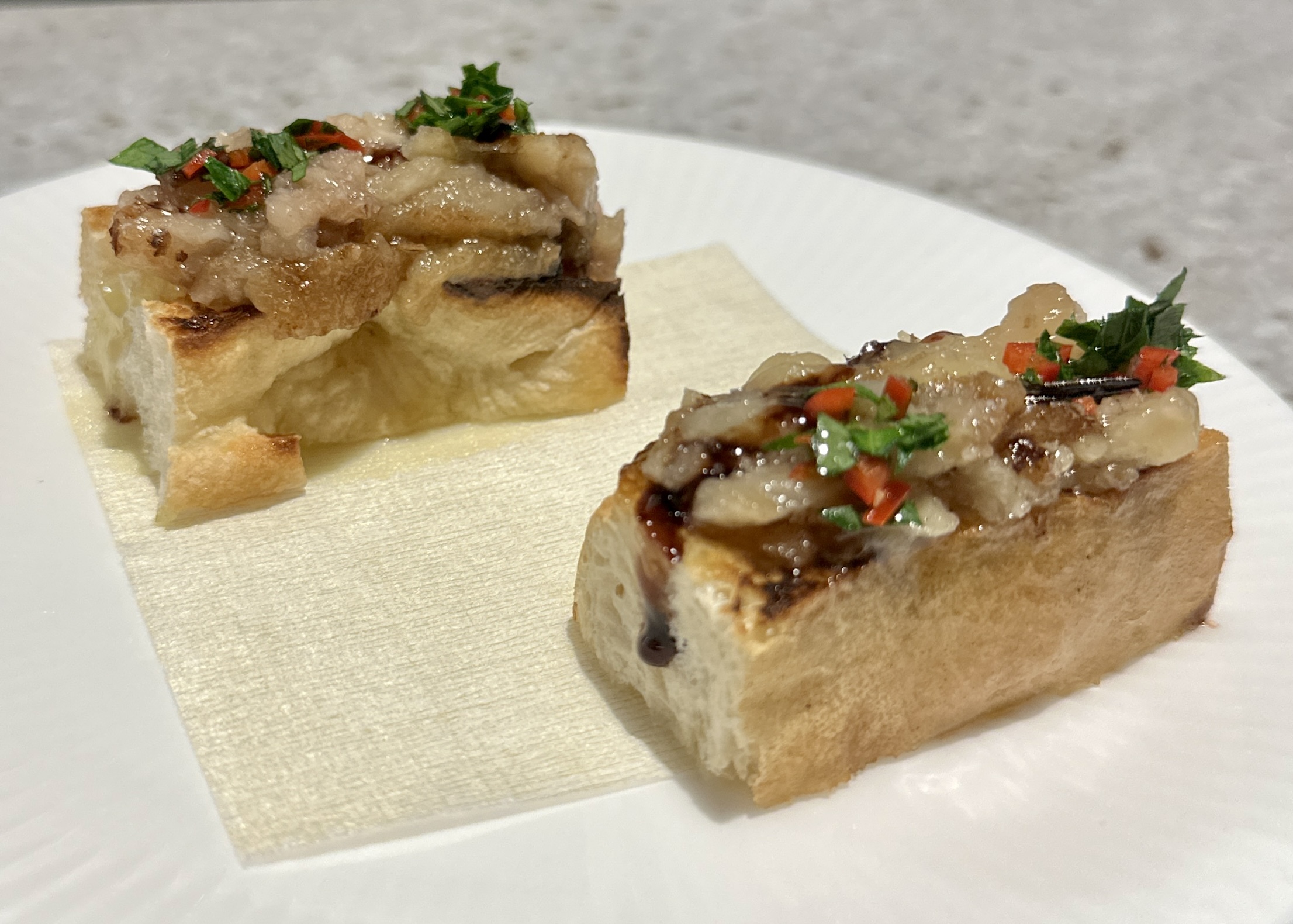 Scarpetta Singapore charred bone marrow toast