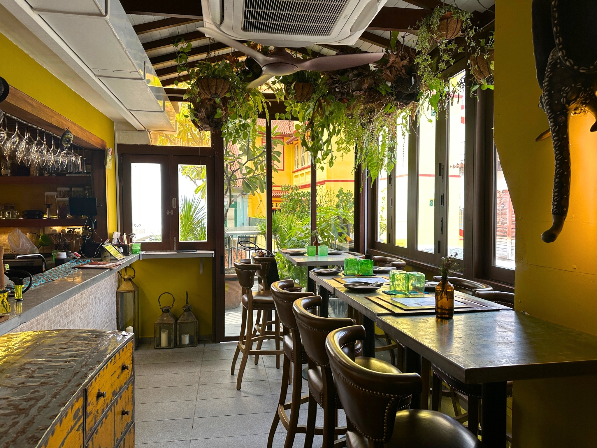 Kafe utu bar 