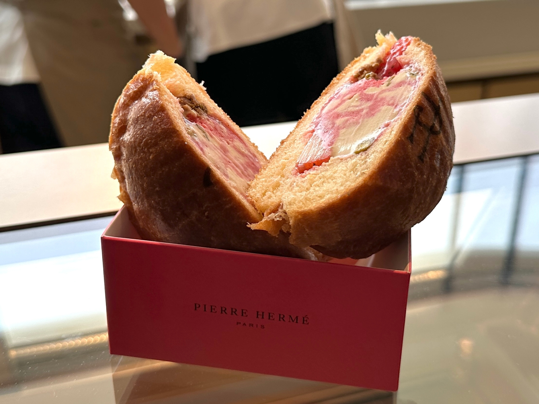 Pierre Hermé Singapore ice cream in brioche