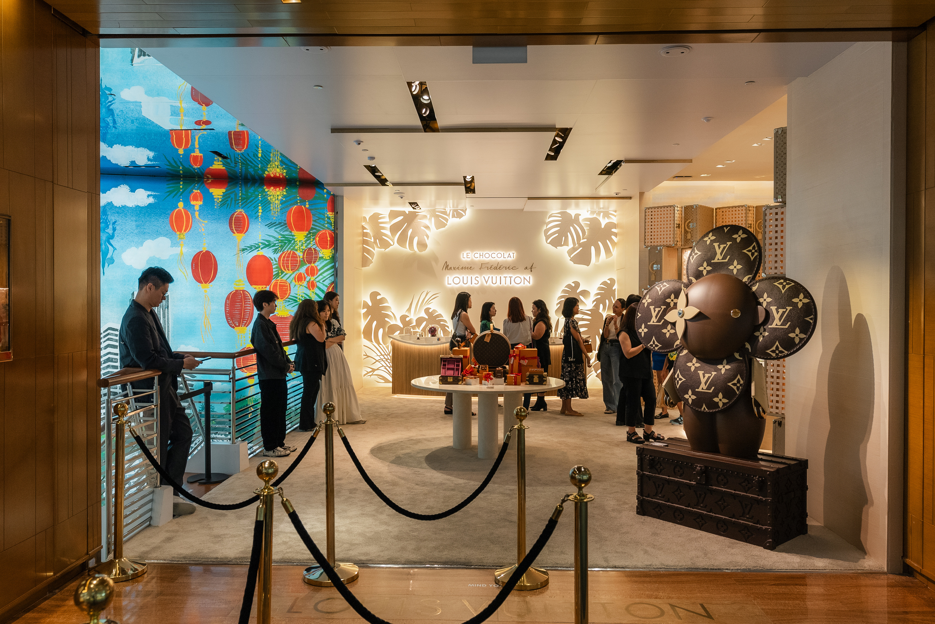 Louis Vuitton chocolate store in Singapore - Le Chocolat Maxime Frédéric at Louis Vuitton