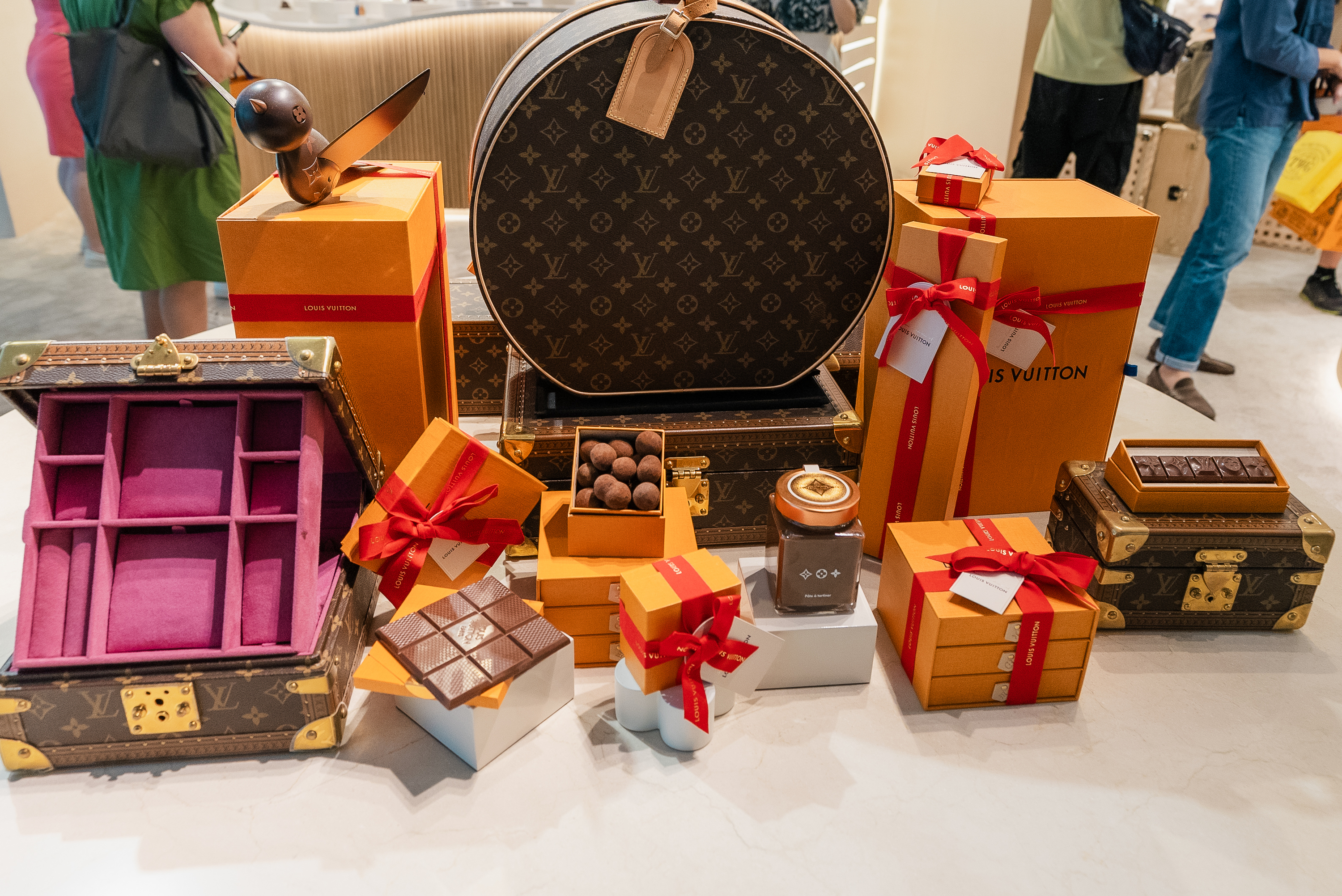 Louis Vuitton chocolate store in Singapore - Le Chocolat Maxime Frédéric at Louis Vuitton