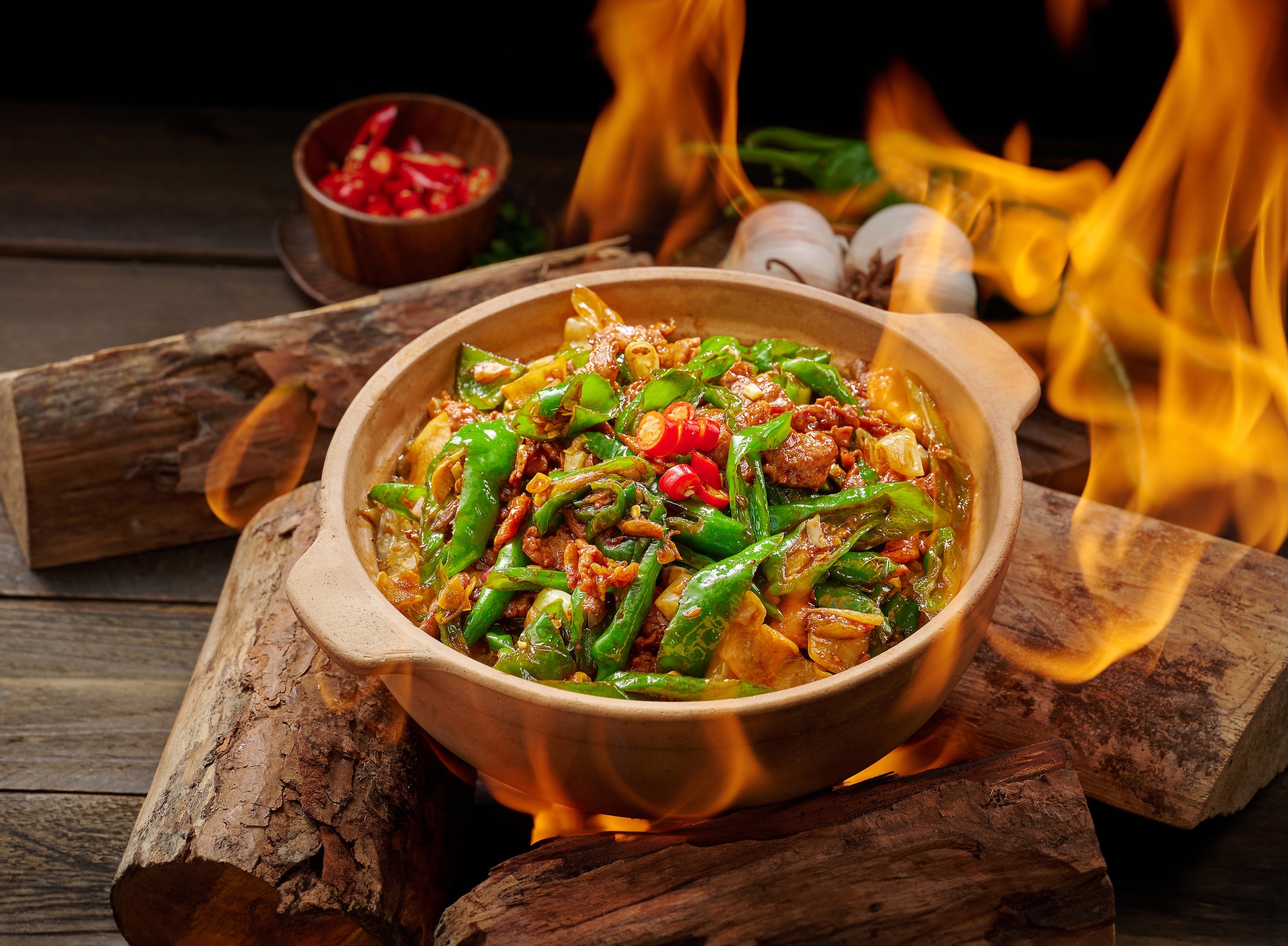 Ai Shan Claypot Rice - Ai Shan Stir-Fried Pork with Chili Pepper Rice