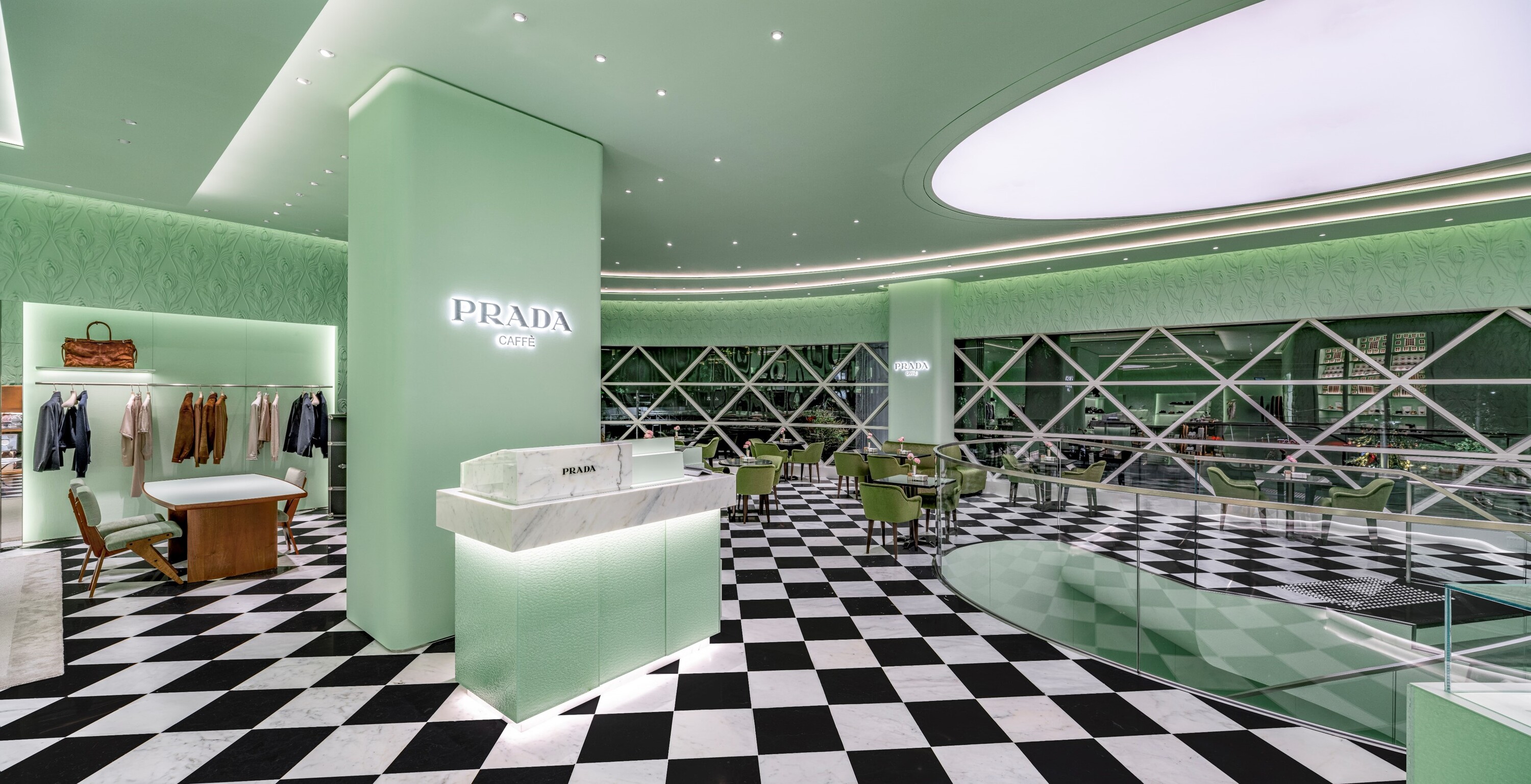 Prada Caffé