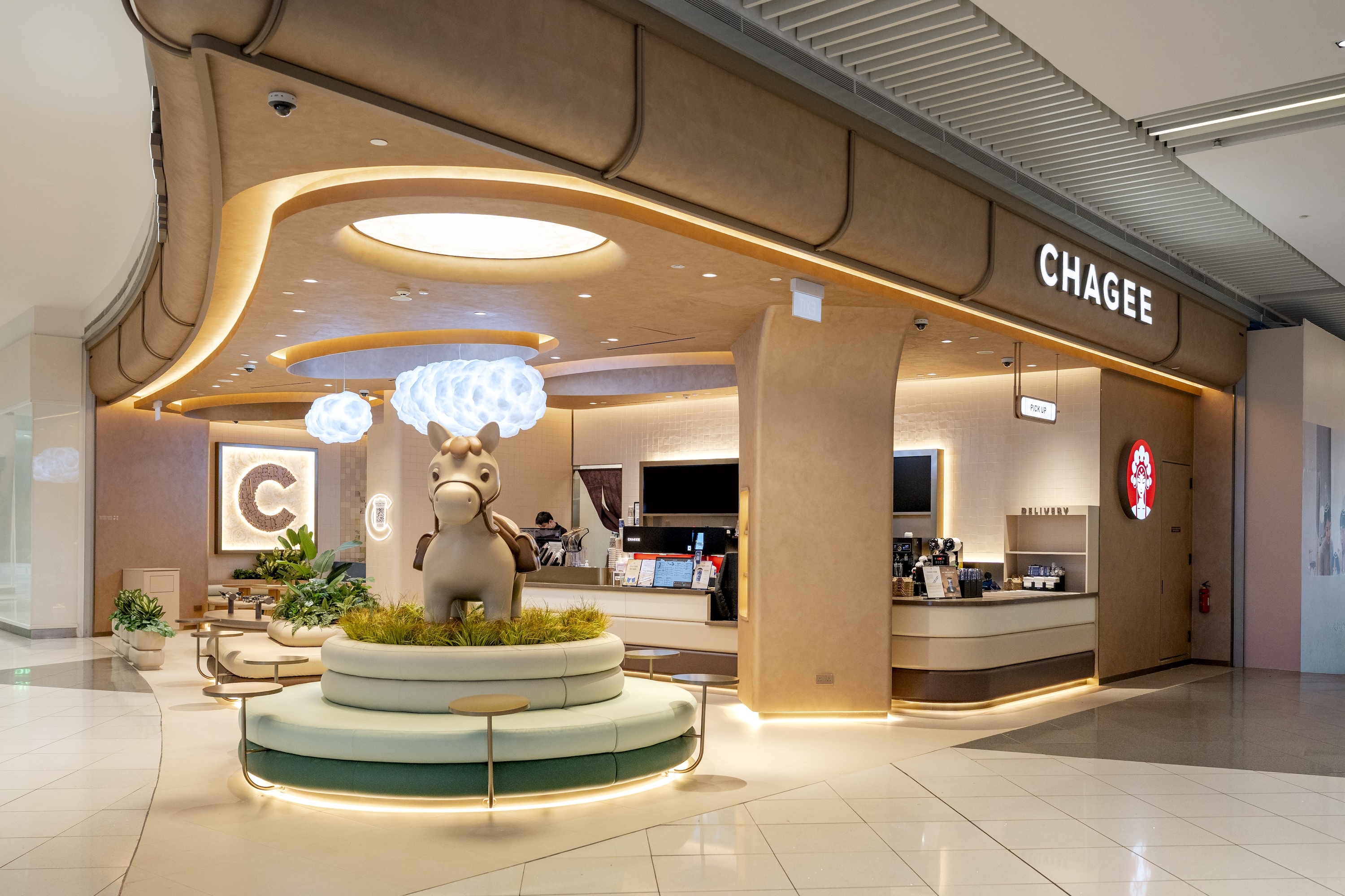 Chagee Singapore's first family-friendly outlet at Suntec City