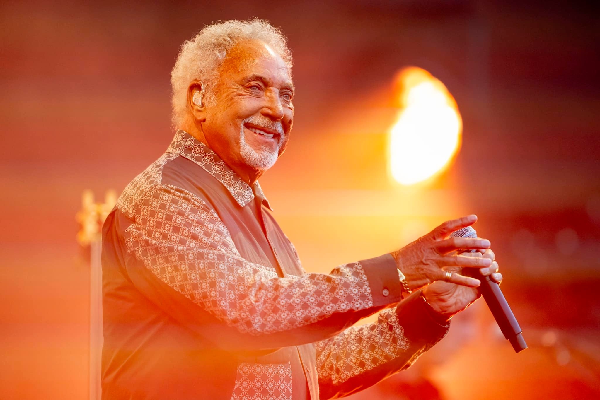 Tom Jones