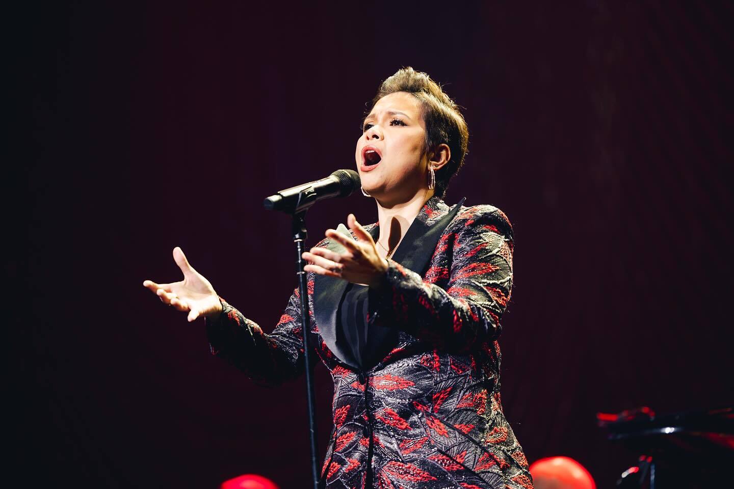 Ms Lea Salonga