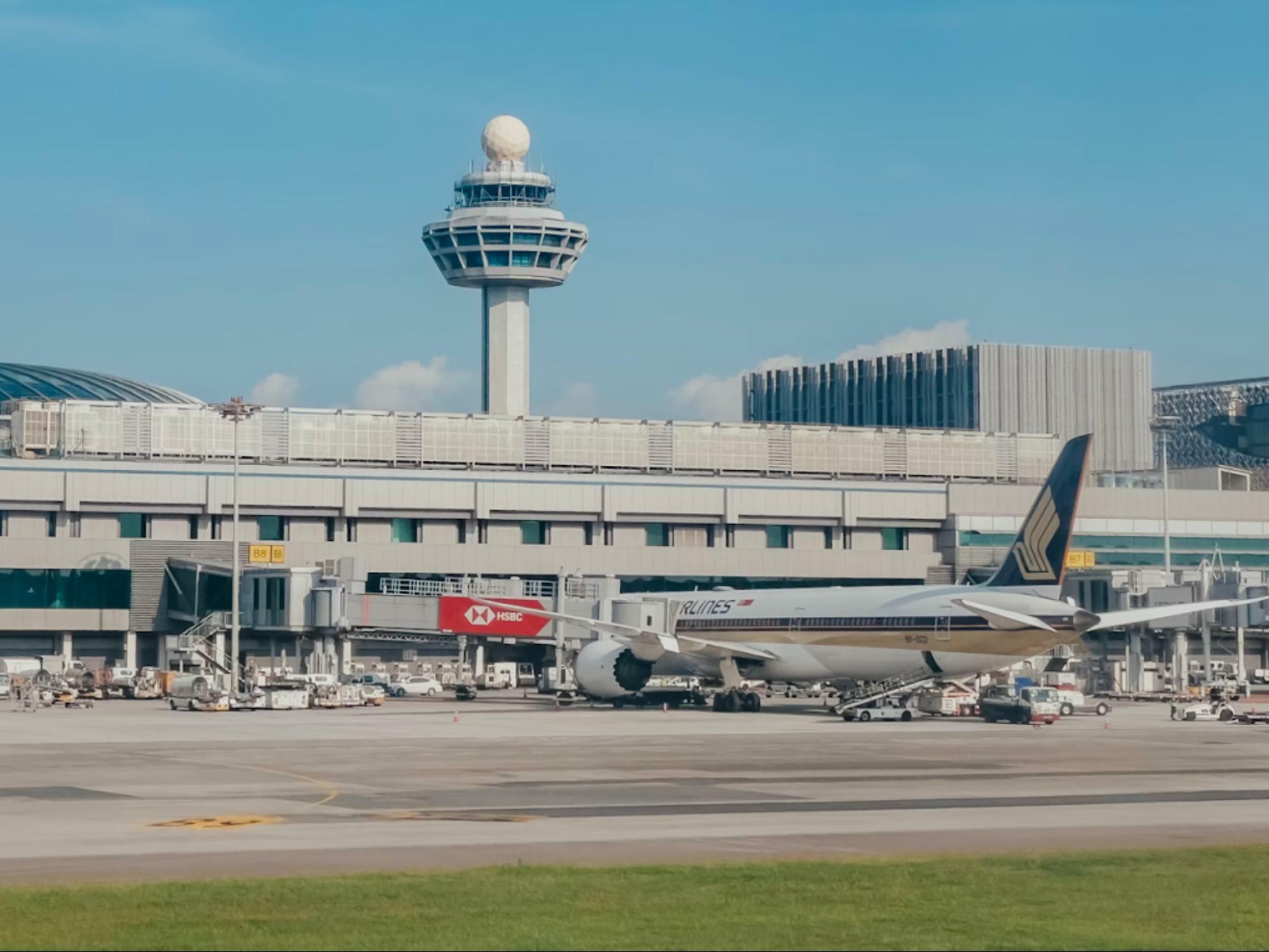 Most luxurious airports in the world - Singapore Changi Airport