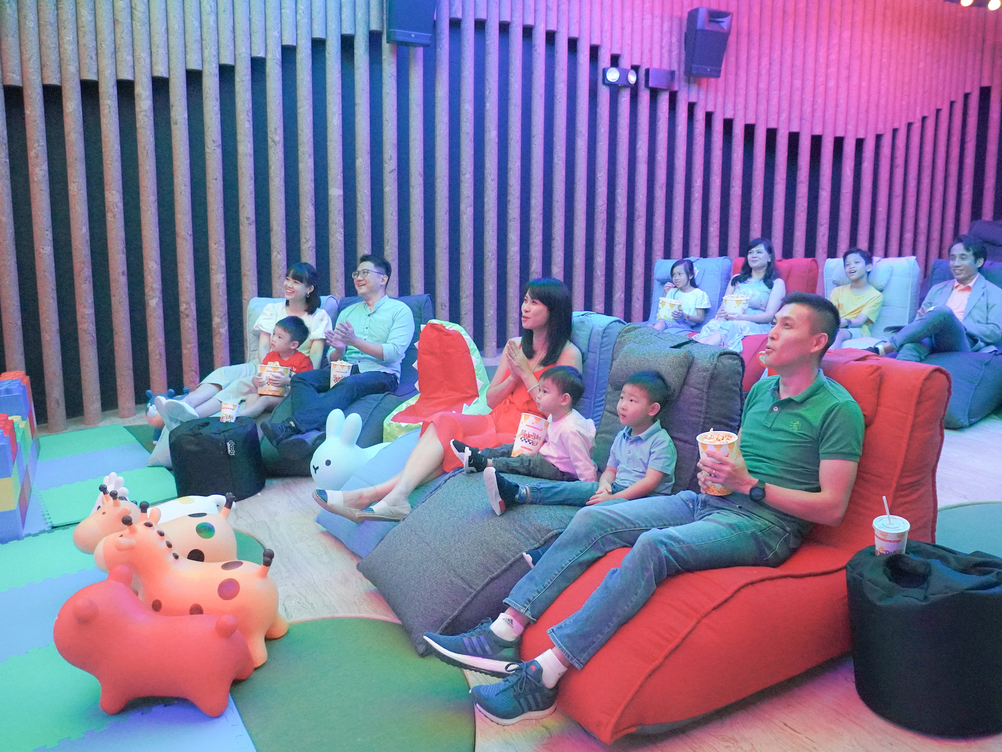 Shaw Theatres Balestier – Dreamers
