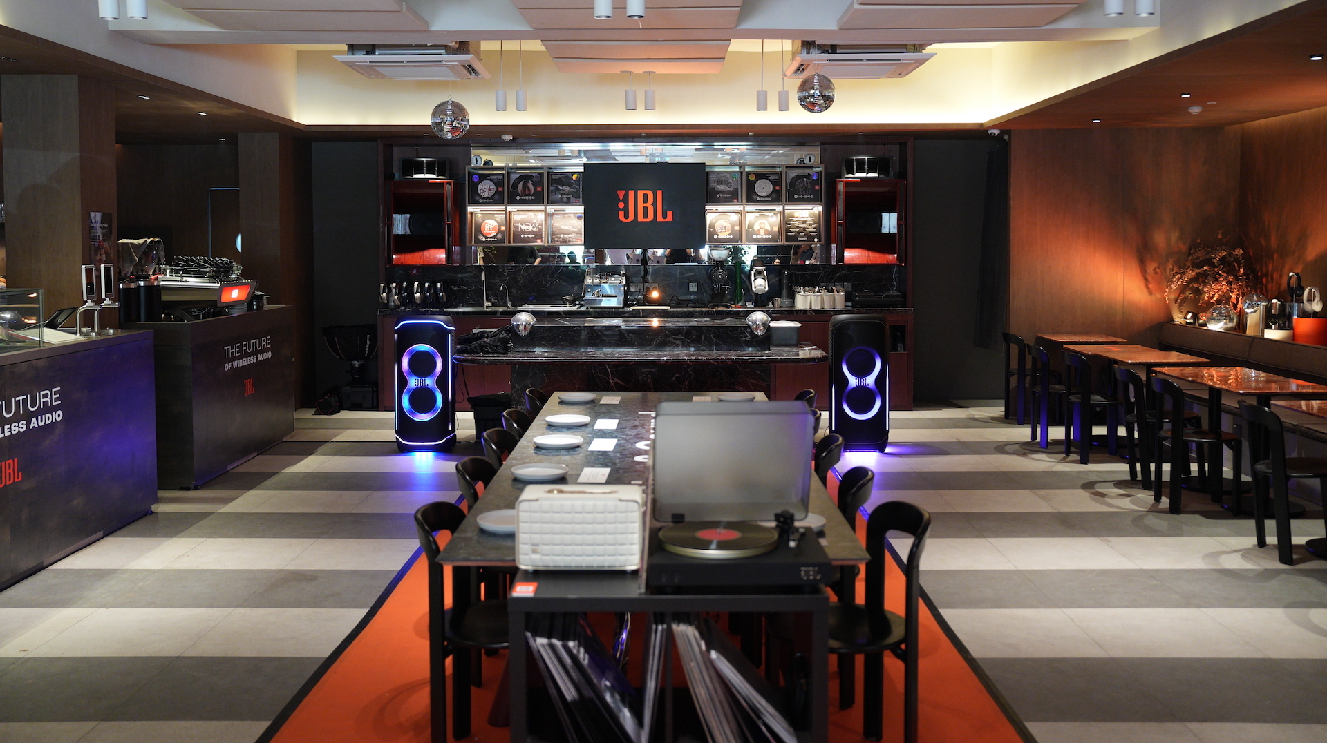 JBL Sip & Sound