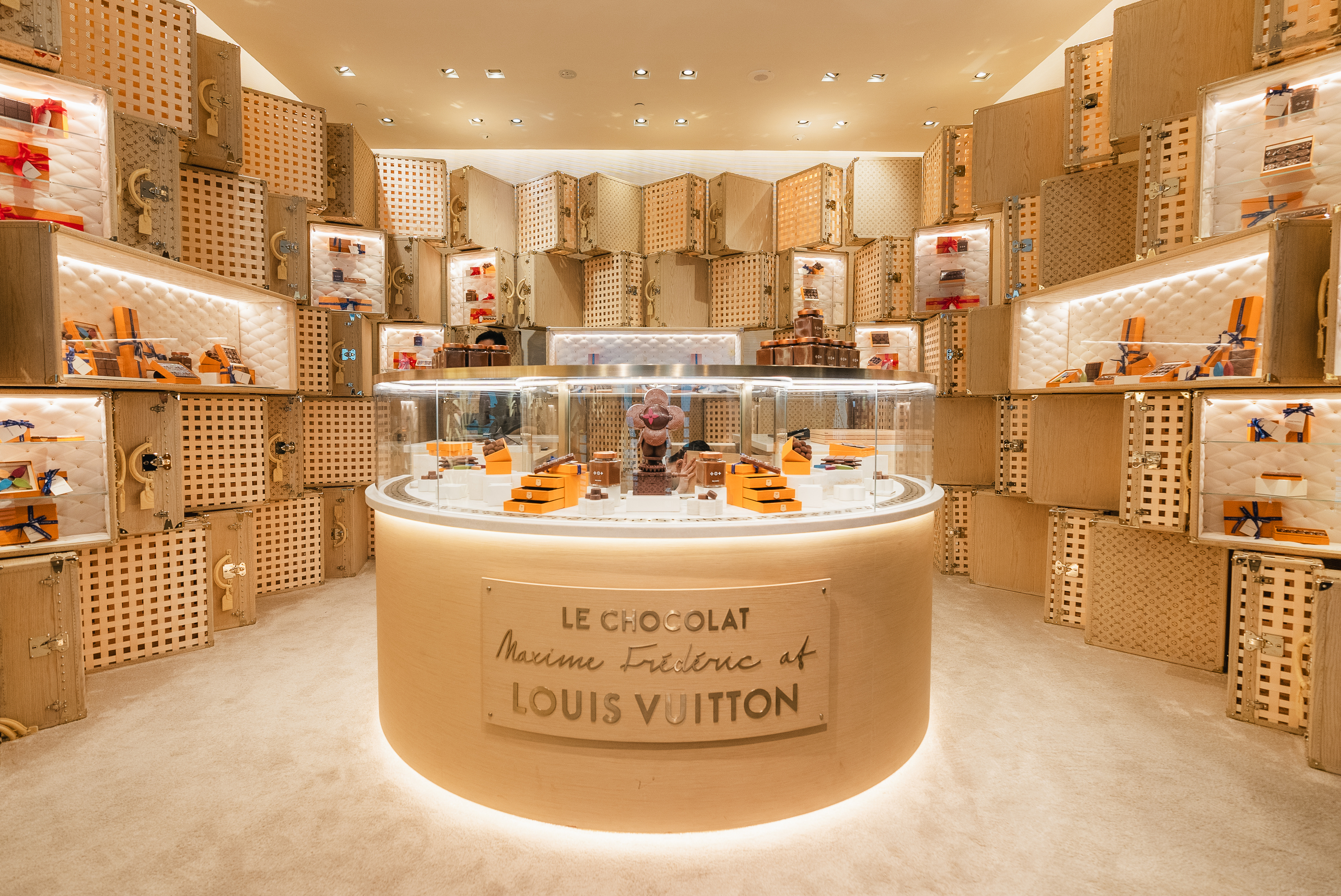 Louis Vuitton chocolate store in Singapore - Le Chocolat Maxime Frédéric at Louis Vuitton