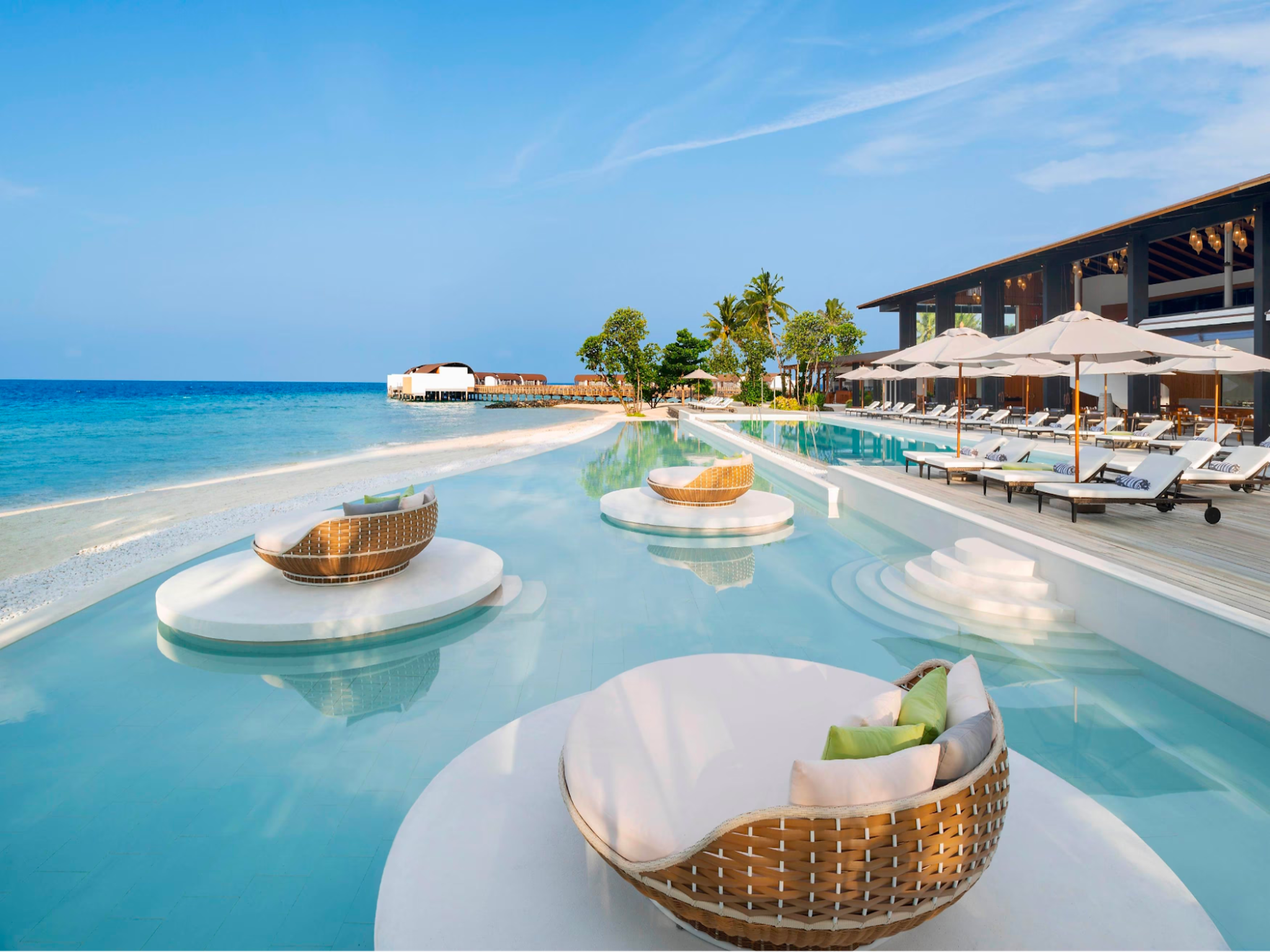 Marriott Maldives resort giveaway