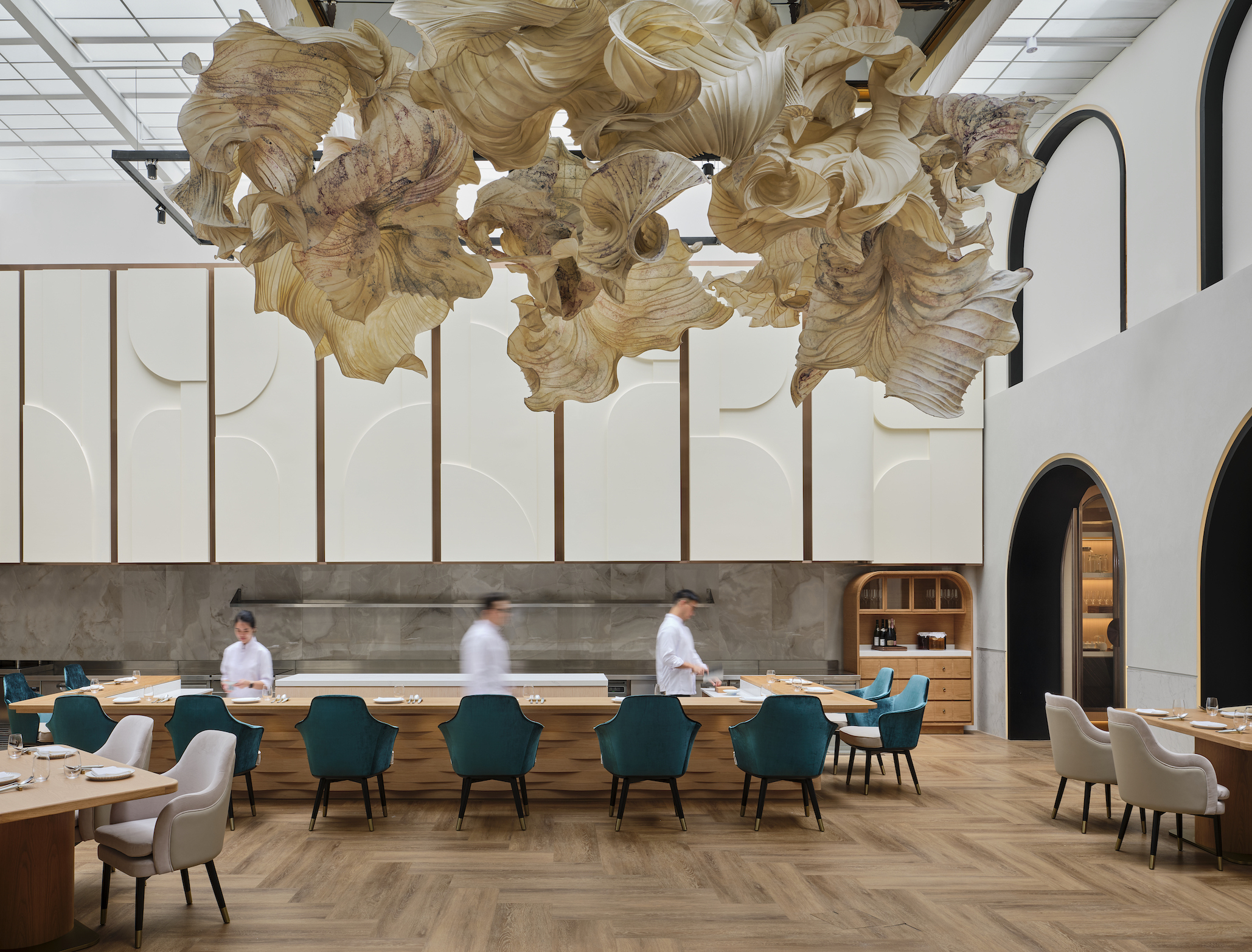 Restaurant Born Main Dining Room