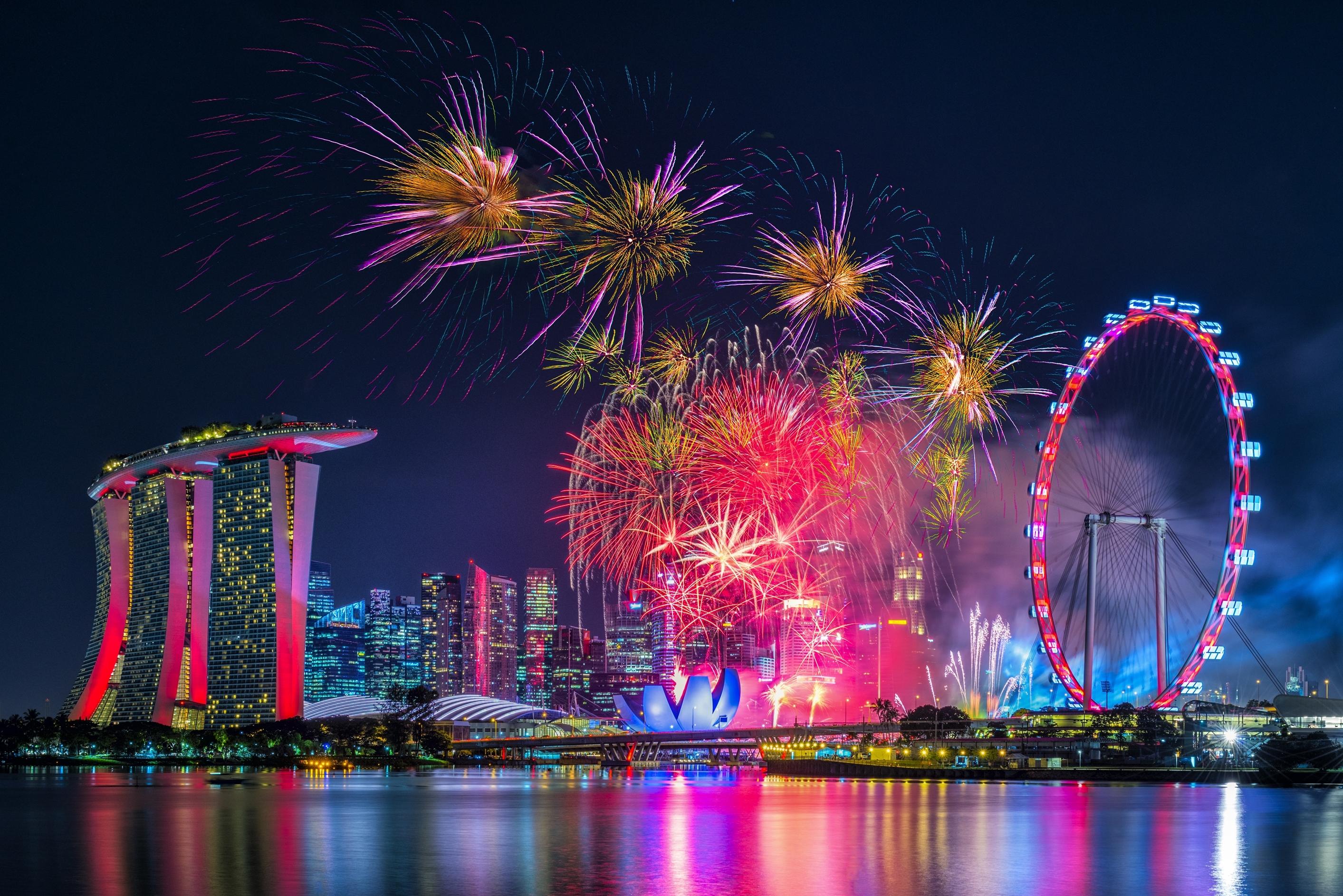 New Year's Eve Marina Bay road closures and extended public transport services
