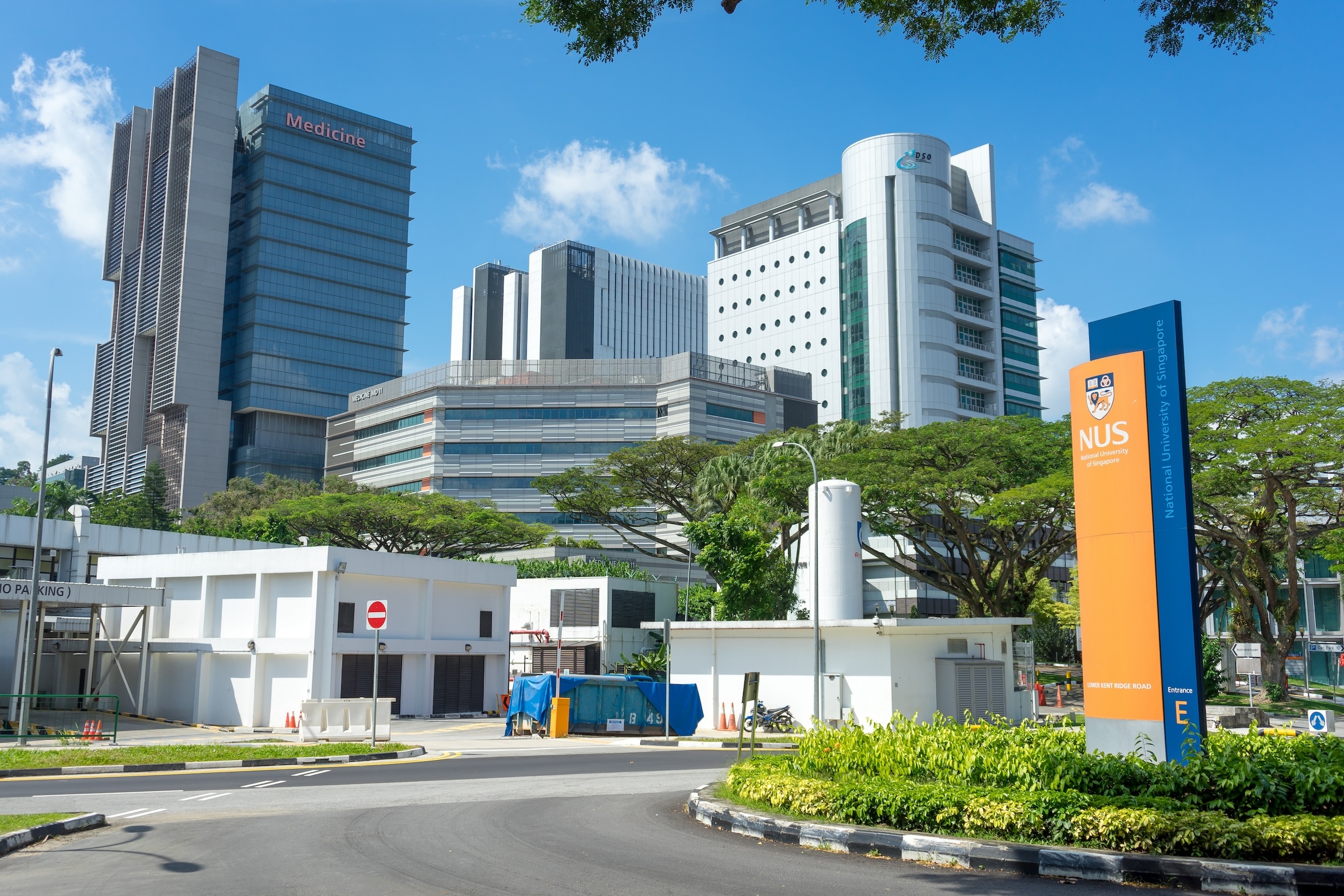 Singapore - 30 December, 2018: Building and Environment in National University of Singapore.