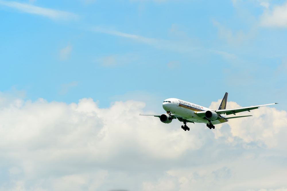 Singapore Airlines plane landing at Hong Kong