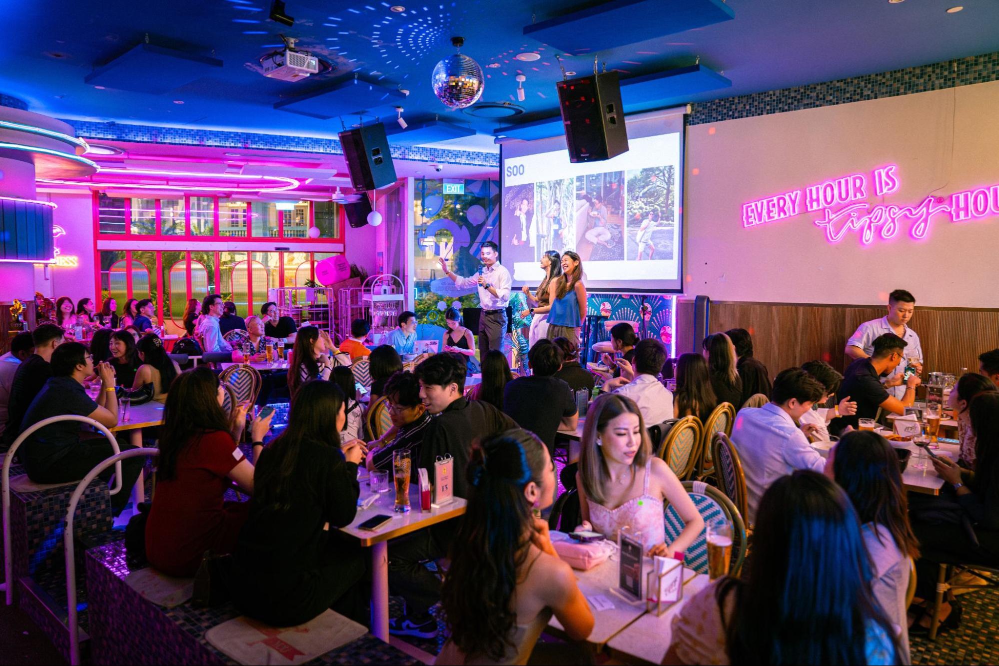 Singles pitch in Singapore - a new type of dating event