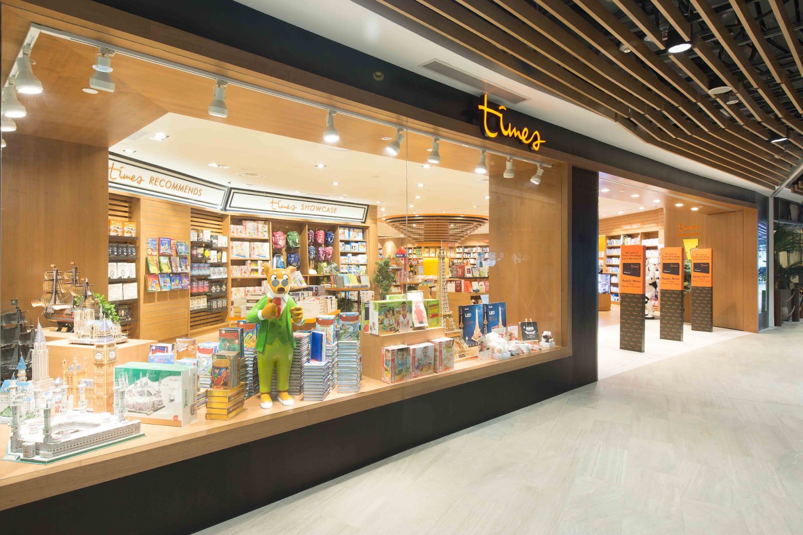Times Bookstore Singapore closing down last outlet September 2024