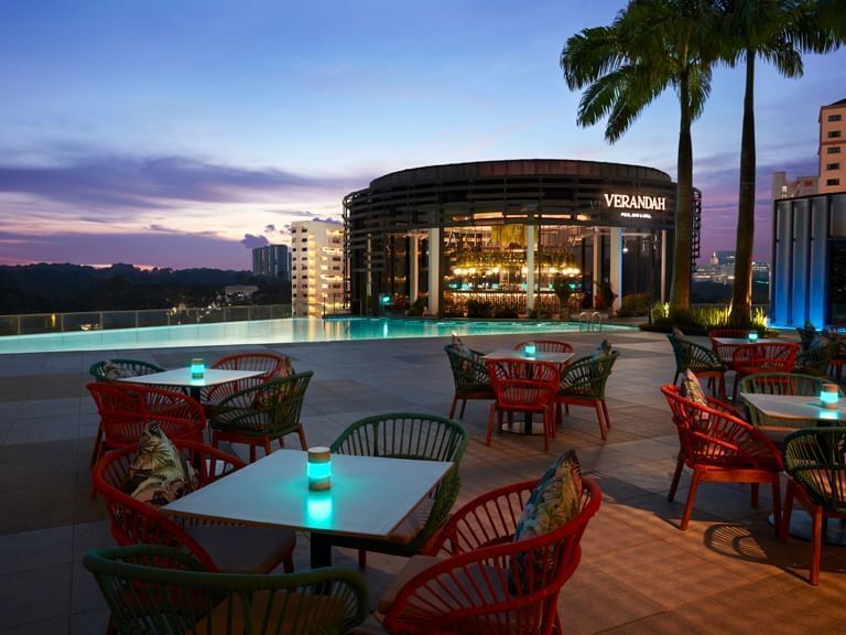 Verandah Pool Bar & Grill Happy hour at Momentus Hotel Alexandra Singapore