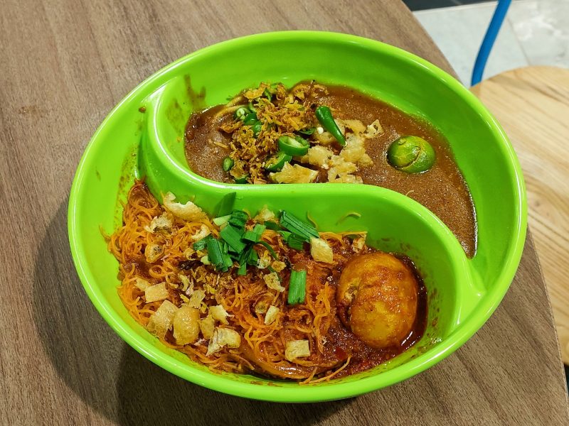 Senja Hawker Centre - Warong Rice Garden