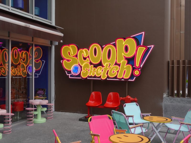 Scoop & Sketch