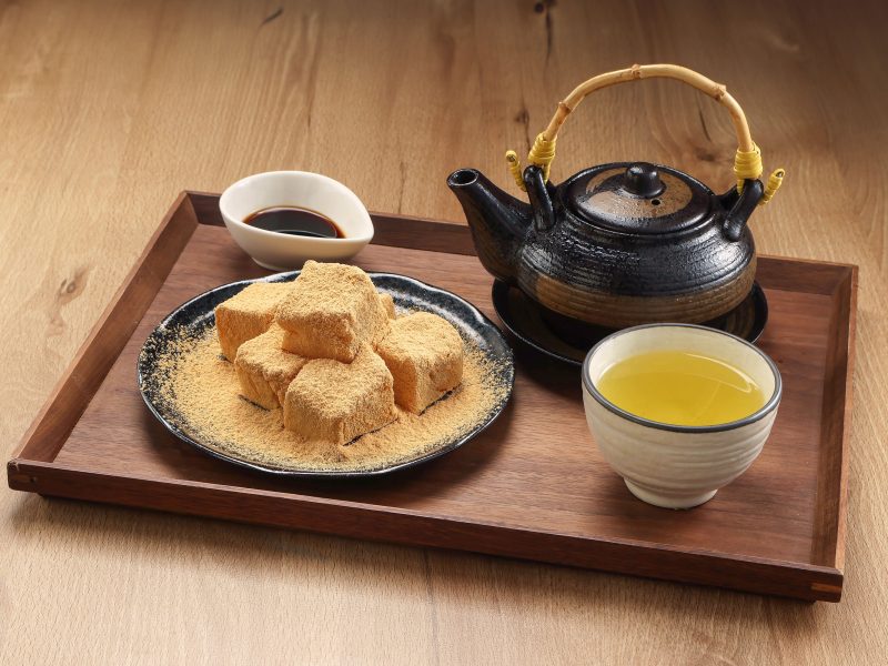 Torori Tenshi No Warabi Mochi
