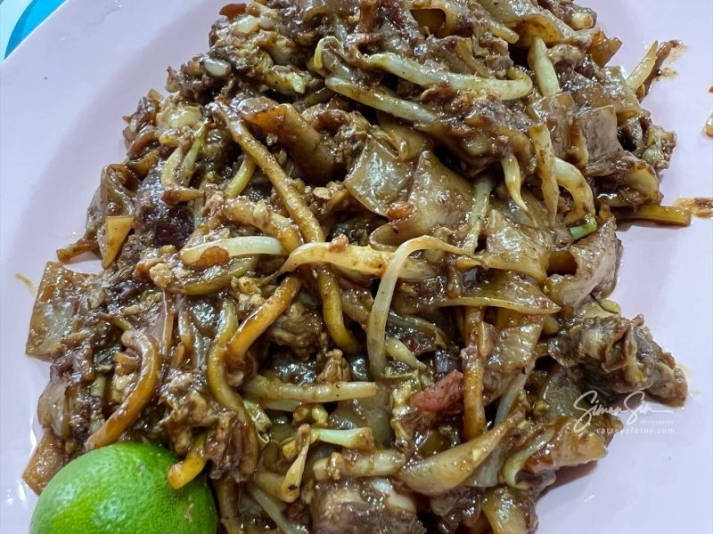 Fried Kway Teow 炒粿條