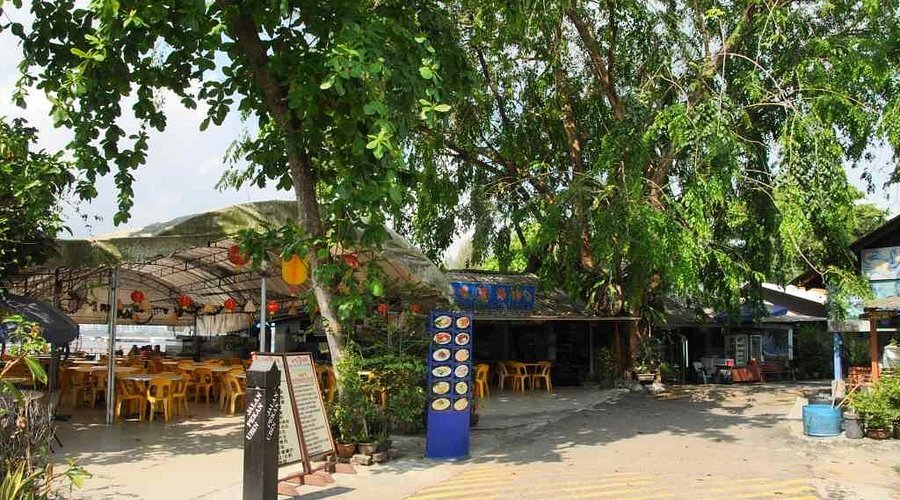 Season Live Seafood Restaurant