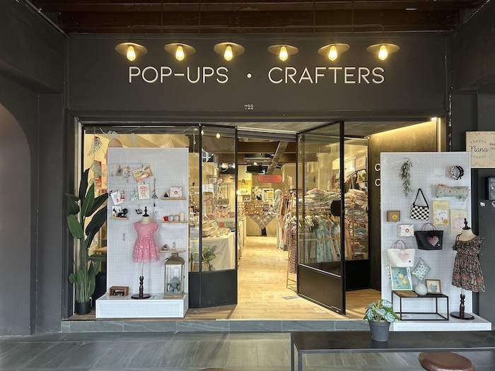 Curbside Crafters